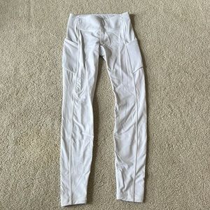 White lululemon leggings